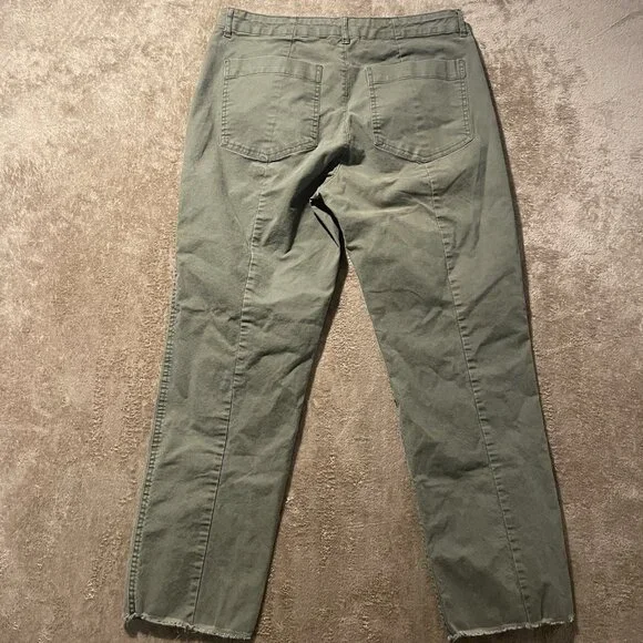 Old Navy Pants Womens 8 Cargo Olive Green Raw Hem Mid Rise Ankle Utility - Picture 3 of 7